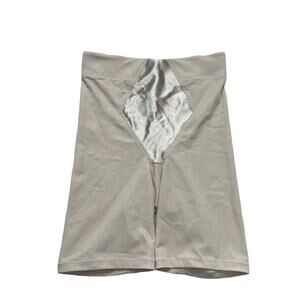Small Shapewear Shorts Inspirations by Maidenform